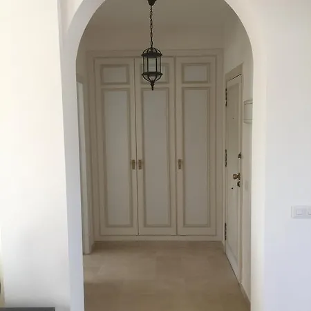 Del Sol Апартаменти Естепона