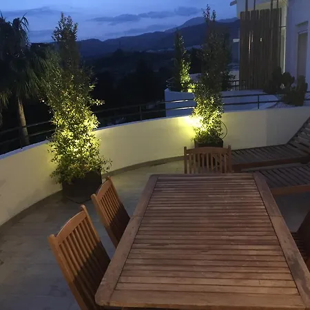 Del Sol Апартаменти Естепона